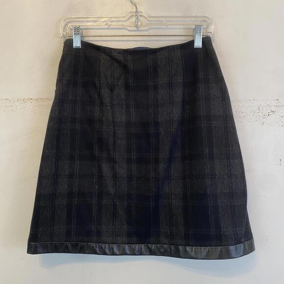 RALPH LAUREN Black Label gray wool plaid skirt lamb skin trim sz 4 - Picture 3 of 5